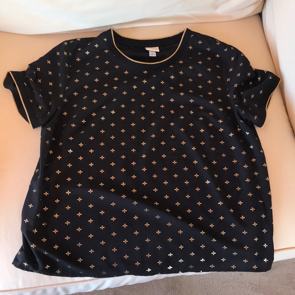 Women’s blouse